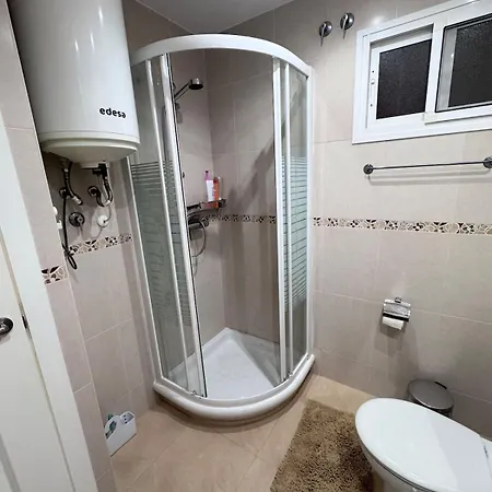 Cozy In Prime Location - Apartman Benalmádena