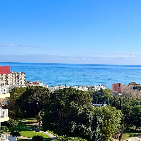 Cozy In Prime Location - Apartman Benalmádena